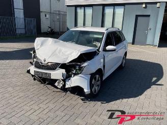 Damaged car Skoda Fabia Fabia III Combi (NJ5), Combi 5-drs, 2014 / 2022 1.2 TSI 16V Greentech 2017/2