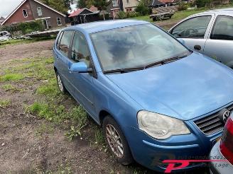 Vrakbiler auto Volkswagen Polo Polo IV (9N1/2/3), Hatchback, 2001 / 2012 1.4 16V 75 2005/5