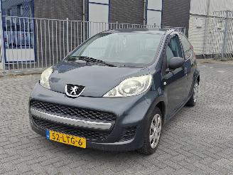Coche accidentado Peugeot 107  2010/6