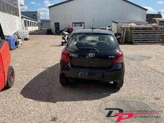 Toyota Yaris Yaris II (P9), Hatchback, 2005 / 2014 1.3 16V VVT-i picture 6