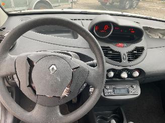 Renault Twingo Airco Benzine picture 11