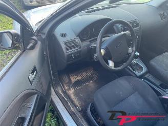 Ford Mondeo Mondeo III Wagon, Combi, 2000 / 2007 1.8 16V picture 7