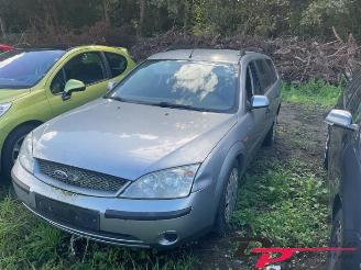 Vrakbiler auto Ford Mondeo Mondeo III Wagon, Combi, 2000 / 2007 1.8 16V 2003/4