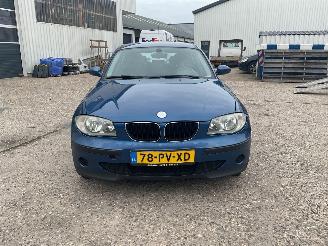 BMW 1-serie 116I picture 2