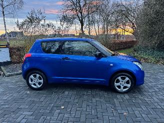 Suzuki Swift 1.3 GLS picture 17