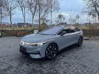 Volkswagen ID.7 Volkswagen ID.7 Tourer Pro 210 kW Panoramadach Trekhaak 360view HUD VOL 2024/9