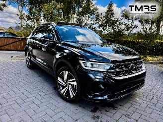 Vaurioauto  passenger cars Volkswagen T-Roc T-Roc R-Line 1.5 TSI DSG PANORAMA IQ-Light Camera  VOL 2026/2