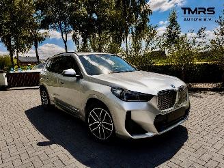 Schadeauto BMW iX1 MW iX1 20 eDrive M Sport  Ambiance Leder Camera Trekhaak 2025/7