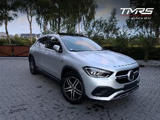 Damaged car Mercedes GLA GLA 250 e PANORAMA AHK Ambiance ACC Leder VOLL 2021/7