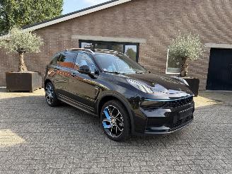 Lynk & Co 01 01 1.5 TD PHEV 192 kW PANORAMA 360view  Infinity Sound! picture 14