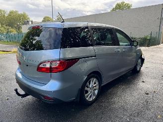 Mazda 5 7 PLACES picture 4