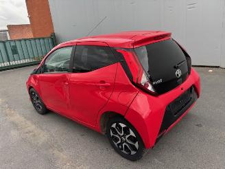 krockskadad bil auto Toyota Aygo  2019/9