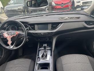 Opel Insignia  picture 3