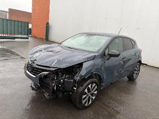 Renault Captur  picture 4
