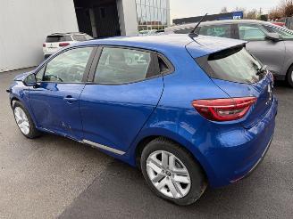 Renault Clio ETECH HYBRID picture 4