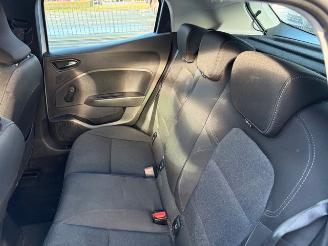 Renault Clio  picture 6