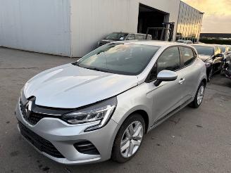 Auto incidentate Renault Clio  2021/3