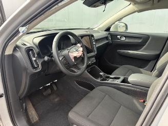 Volvo XC40  picture 9