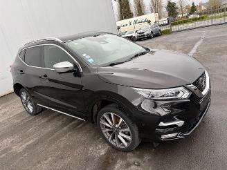 damaged passenger cars Nissan Qashqai AUTOMAAT 2019/11