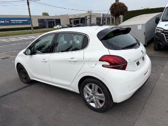 Avarii autoturisme Peugeot 208  2016/6