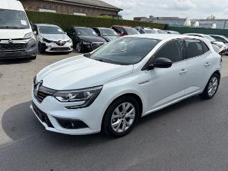 Avarii autoturisme Renault Mégane PRECEDURE POUR LA FRANCE 2020/1
