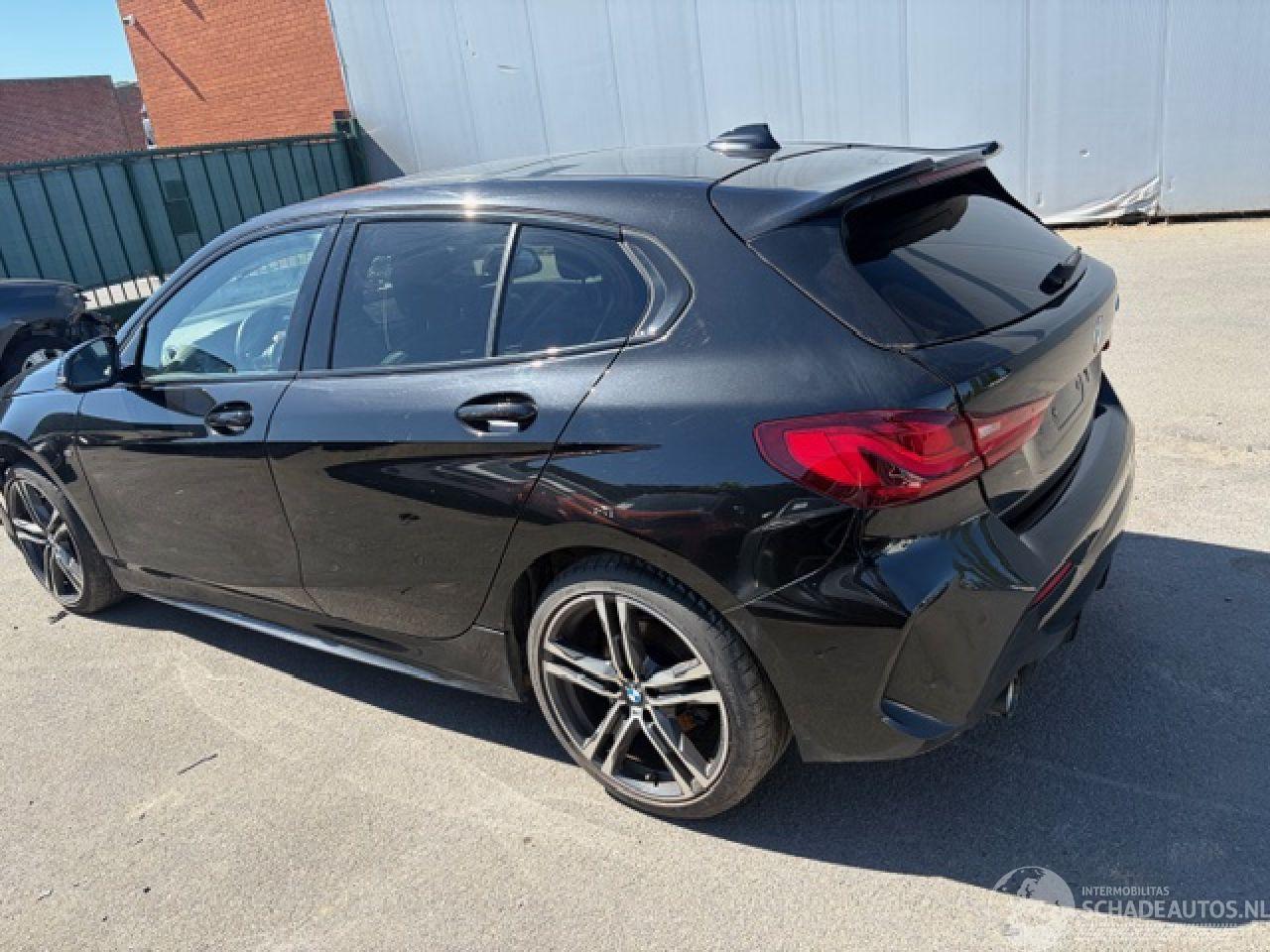 BMW 1-serie M- LINE AUTOMAAT