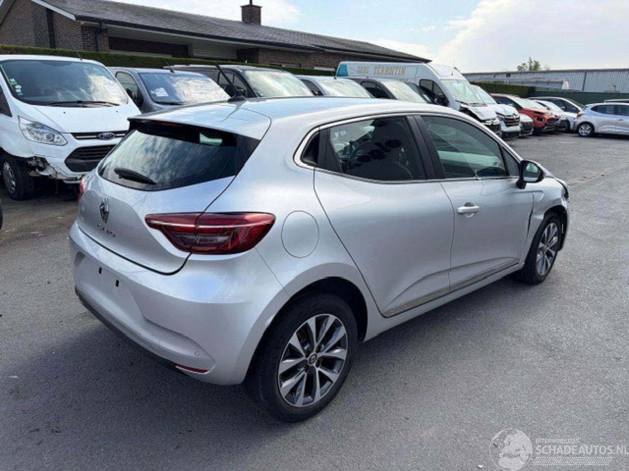 Renault Clio AUTOMAAT