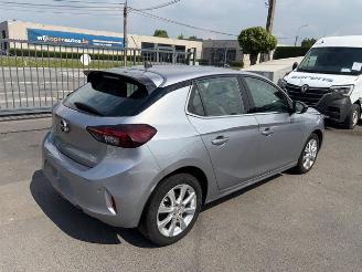 krockskadad bil auto Opel Corsa AUTOMAAT 2020/10