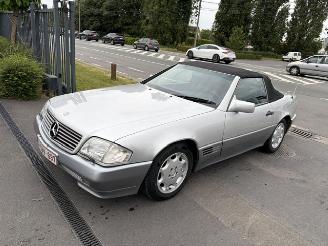 damaged passenger cars Mercedes SL OLDTIMER MET HARDTOP 1991/5