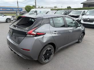 Vaurioauto  passenger cars Nissan Leaf  2023/12