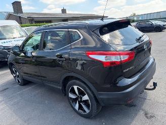skadebil auto Nissan Qashqai  2015/4