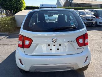 krockskadad bil auto Suzuki Ignis MILD HYBRID 2024/4