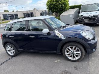 uszkodzony samochody osobowe Mini Countryman  2013/4