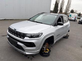Damaged car Jeep Compass 4X4 LIMITED 2023/1