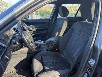 BMW 3-serie 318i M Sport picture 9