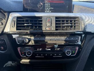 BMW 3-serie 318i M Sport picture 14