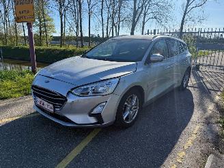 Schadeauto Ford Focus Clipper 1.0 Ecoboost Trend 2018/11