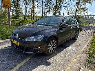 Auto incidentate Volkswagen Golf 1.4 TSI ACT Highline 2014/4