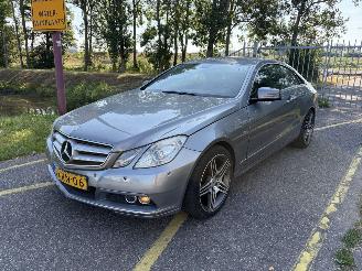 skadebil auto Mercedes E-klasse Coupé 250 CDI Elegance 2010/1