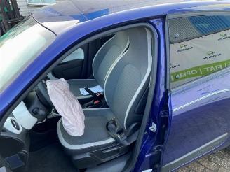 Renault Twingo Twingo III (AH), Hatchback 5-drs, 2014 1.0 SCe 70 12V picture 10