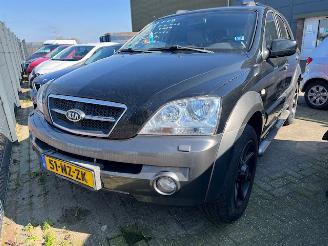 uszkodzony samochody osobowe Kia Sorento 3.5 V6 EX Luxe 2004/4