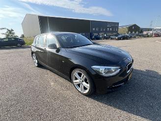 BMW 1-serie 114i EDE High Executive picture 7