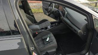 Volkswagen Golf 2.0 GTI DSG 2022 onderschade rijdbare auto SUPERMOOI! picture 23