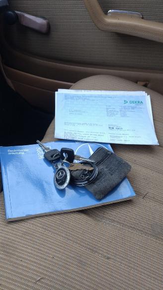 Mercedes 200-280 diesel 200 d loopt super!! picture 16