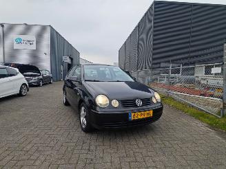Schadeauto Volkswagen Polo 1.4 189000 km geen schade (inruilauto) 2004/1