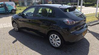 Peugeot 208 E electric Active 60.000 km! Weinig schade normaal rijdbaar! picture 4