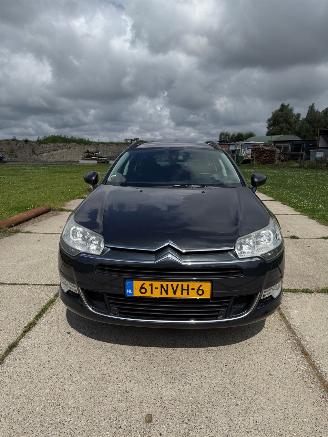 krockskadad bil auto Citroën C5  2010/1