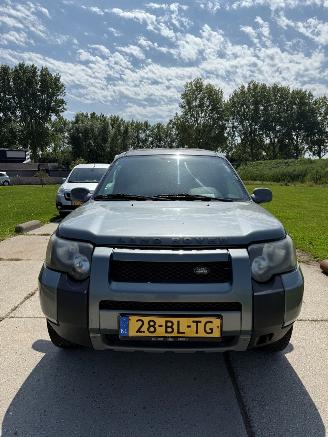 skadebil auto Land Rover Freelander automaat 4x4 2004/3