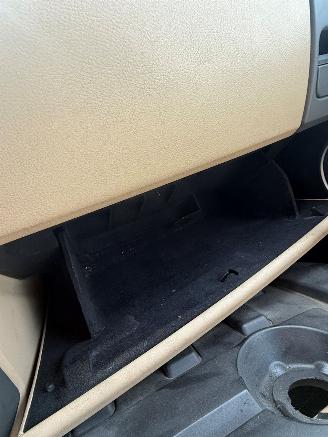 Land Rover Discovery 3 4x4 picture 13