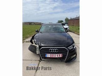Vrakbiler auto Audi A3 A3 Sportback (8VA/8VF), Hatchback 5-drs, 2012 / 2020 1.6 TDI 16V 2018/12